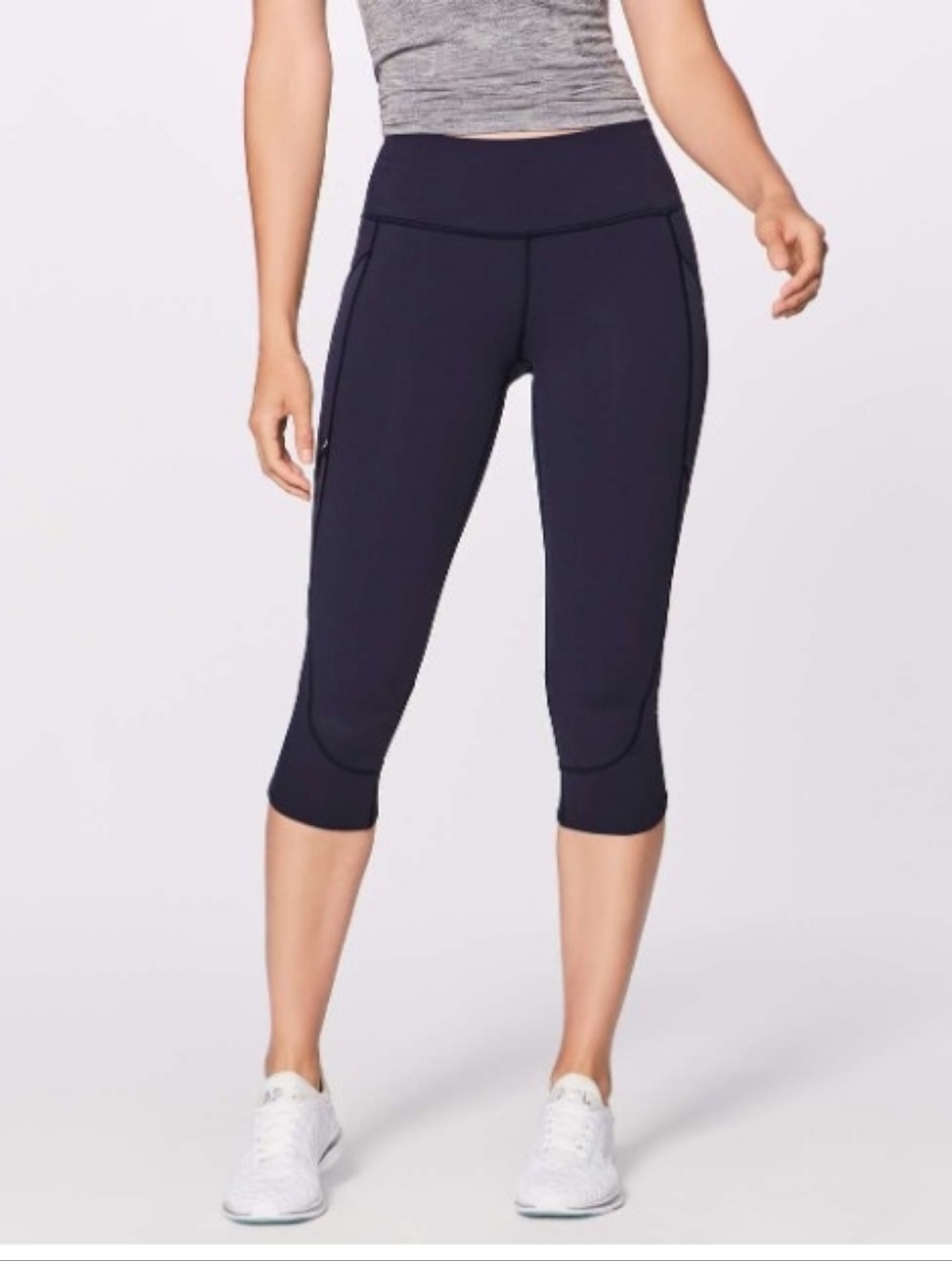 Lululemon Home Stretch Crop (19")- Midnight Navy- Size 6